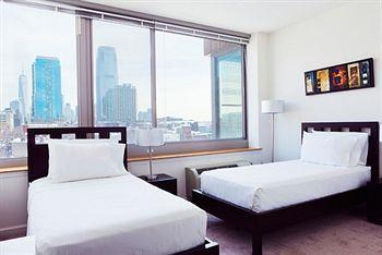 Sky City Apartments New York Exterior foto